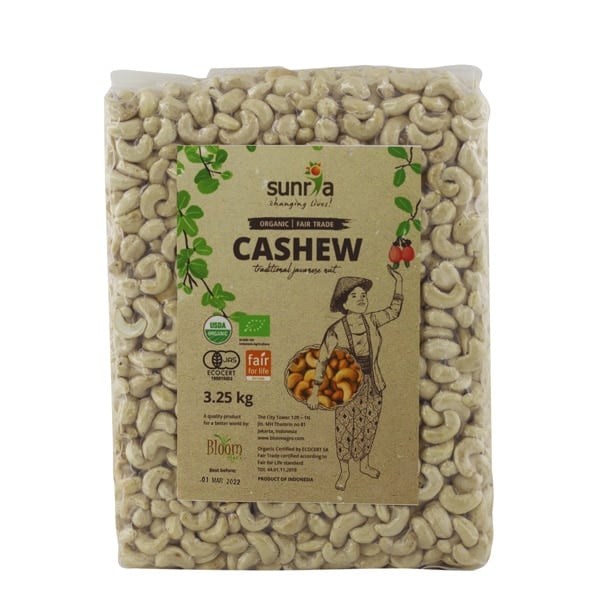 Sunria Organic Cashew Nuts, 3.25kg
